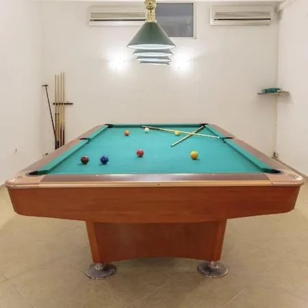 1-bed Modern Sea View In 3* Aheloy
