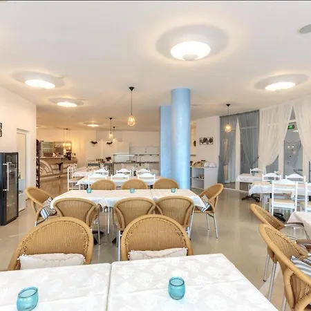 1-bed Modern Sea View In Apartament Aheloy