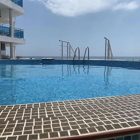 1-bed Modern Sea View In Apartment
